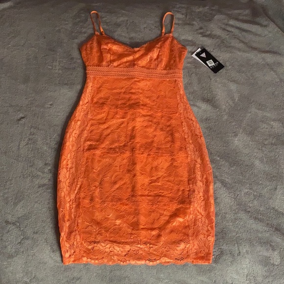 Guess lace dress - Picture 2 of 11